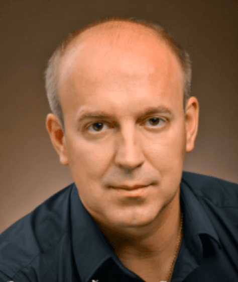 Владислав Пузырников